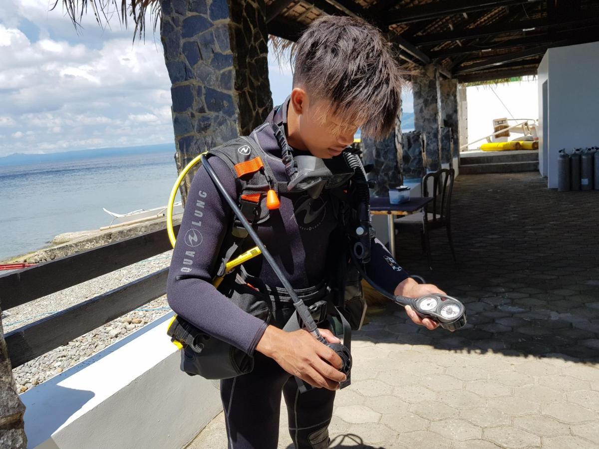 Blue Ribbon Dive Resort Mabini (Batangas) Exterior foto